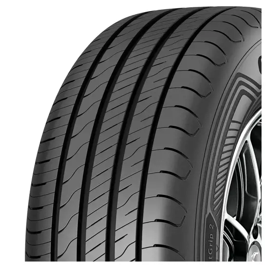 Goodyear 215 60 R17 96V EfficientGrip 2 SUV 15329347